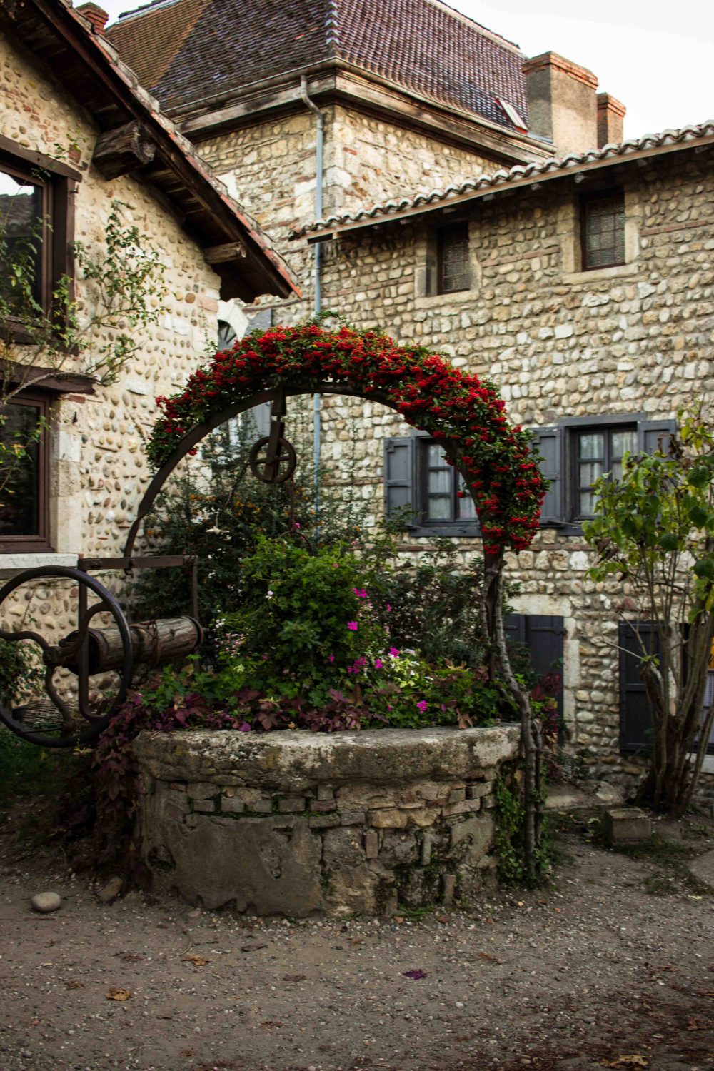 pérouges