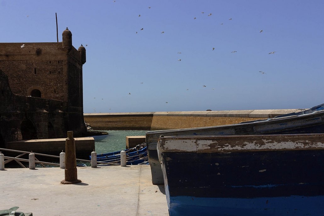 essaouira città di vento: squala de port con barche